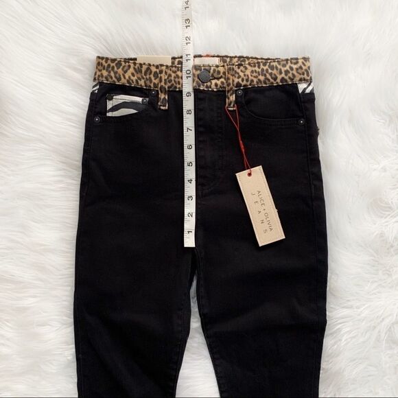 ALICE + OLIVIA Skinny Jeans! Retail $330 - Picture 3 of 8